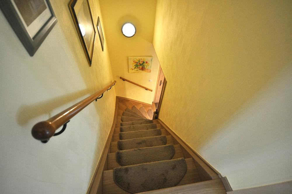 Roessel Slide